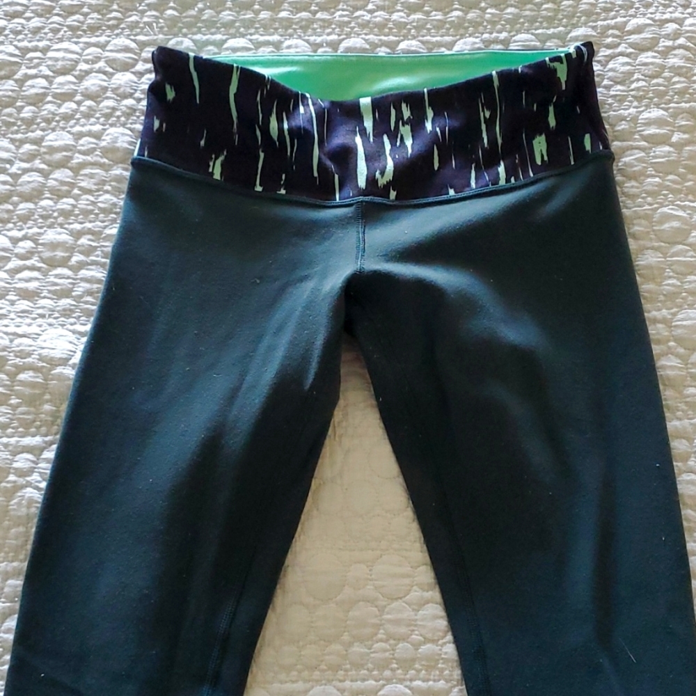 Lululemon reversible leggings